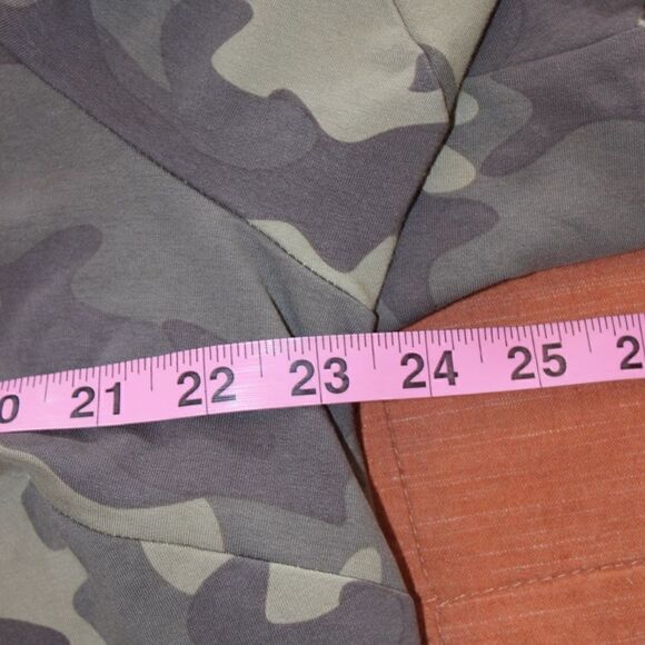 NEW CCX Camu Short Sleeve Tee Women 16 - Picture 10 of 12